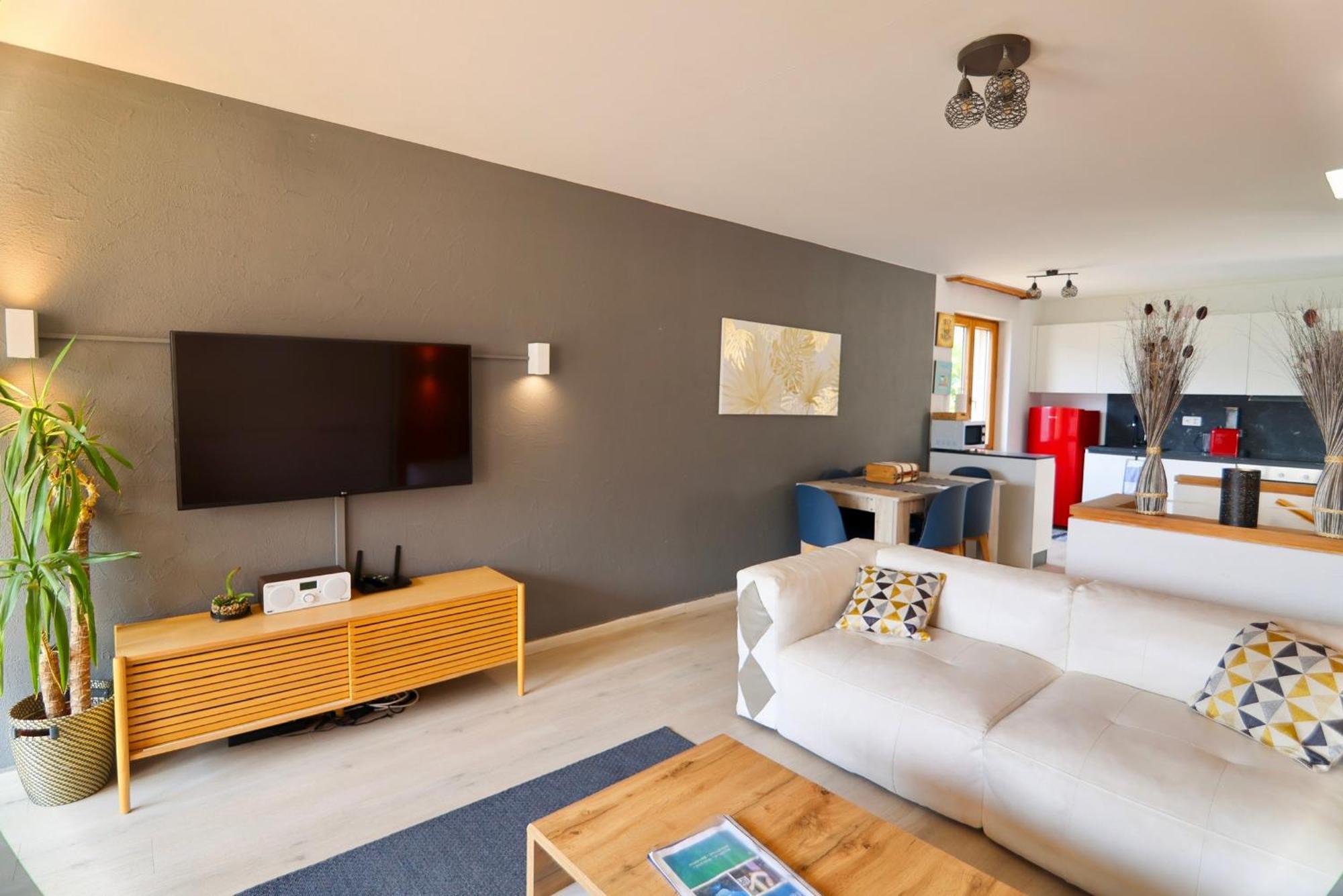 Casa Belvedere Rovio Exteriér fotografie